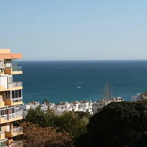 https://estudio-edificio-iris-535.es-andalucia.com
